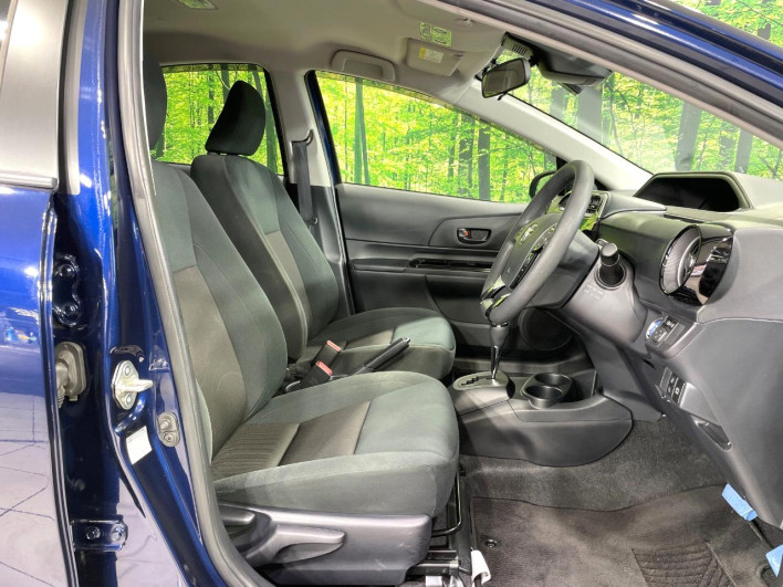 2018 Toyota Aqua DAA-NHP10 (UW-6a223f510ca96)[24]