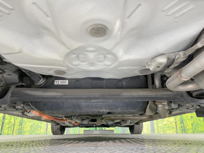2018 Toyota Aqua DAA-NHP10 (UW-6a223f51807a9)[22]