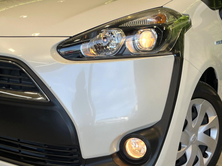 2017 Toyota Sienta DAA-NHP170G (UW-6a223f5397aa7)[5]