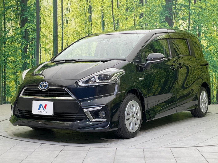 2017 Toyota Sienta DAA-NHP170G (UW-6a223f53aeffd)[14]