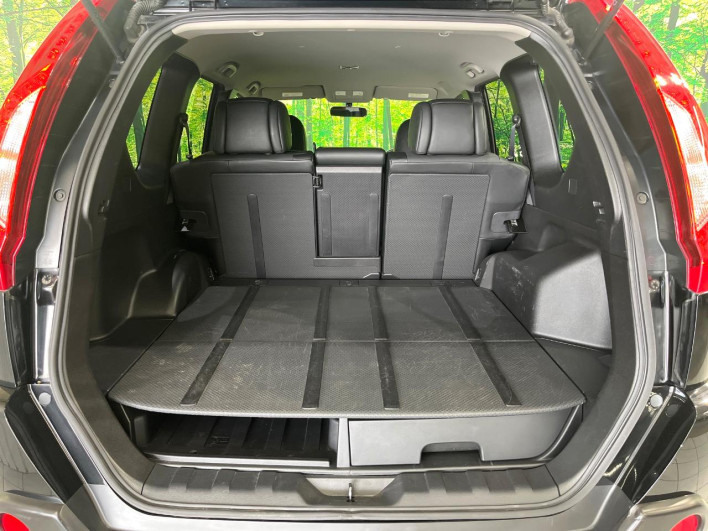 2013 Nissan X-Trail DBA-NT31 (UW-6a223f5861abb)[18]