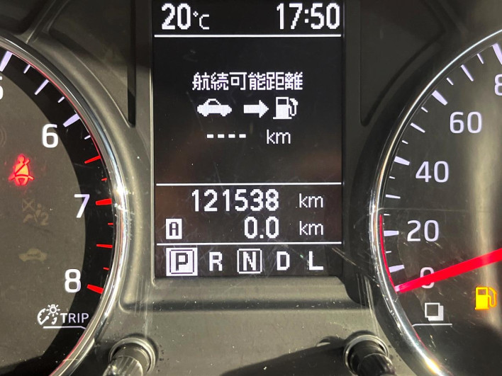 2013 Nissan X-Trail DBA-NT31 (UW-6a223f587b925)[2]