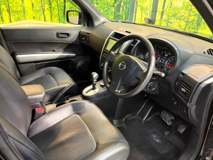 2013 Nissan X-Trail DBA-NT31 (UW-6a223f587b925)[28]