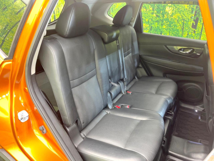 2017 Nissan X-Trail DBA-NT32 (UW-6a223f59a7219)[16]
