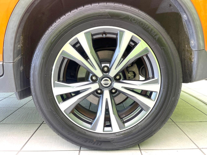 2017 Nissan X-Trail DBA-NT32 (UW-6a223f59a7219)[11]