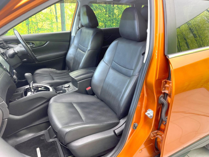 2017 Nissan X-Trail DBA-NT32 (UW-6a223f59a7219)[17]