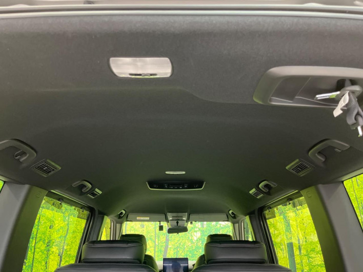 2022 Honda Step Wagon 6AA-RP8 (UW-6a223f62ed506)[23]