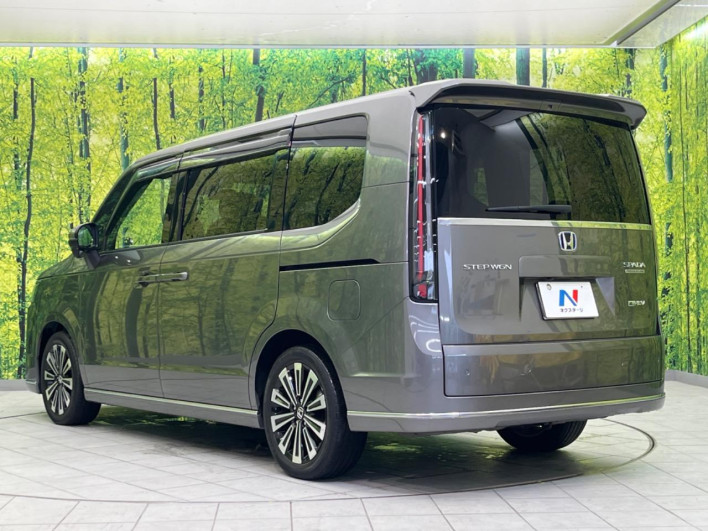 2022 Honda Step Wagon 6AA-RP8 (UW-6a223f62ed506)[16]