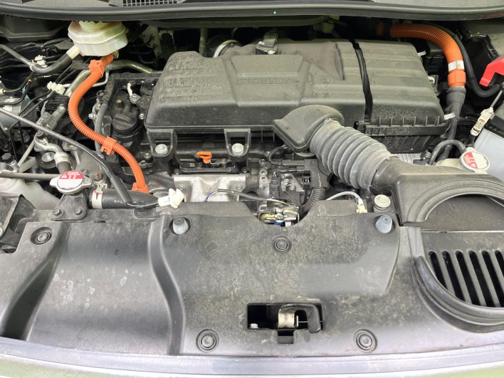 2023 Honda Step Wagon 6AA-RP8 (UW-6a223f631b7e4)[4]