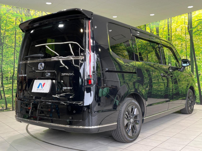 2023 Honda Step Wagon 6AA-RP8 (UW-6a223f636c42e)[16]