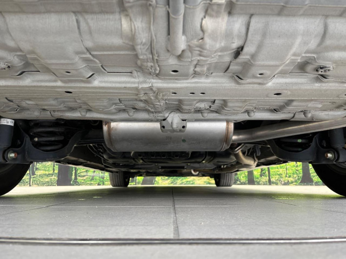 2023 Honda Step Wagon 6AA-RP8 (UW-6a223f636c42e)[26]