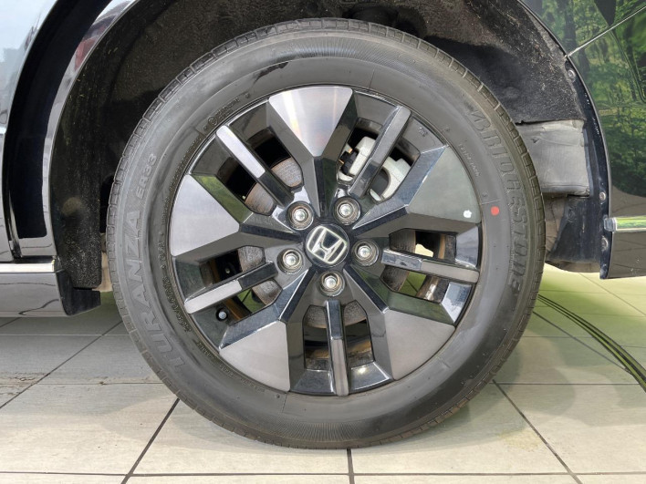 2023 Honda Step Wagon 6AA-RP8 (UW-6a223f636c42e)[11]