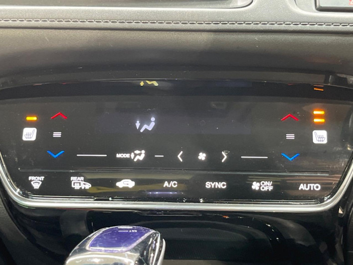 2017 Honda VEZEL DAA-RU3 (UW-6a223f65ab2c3)[26]