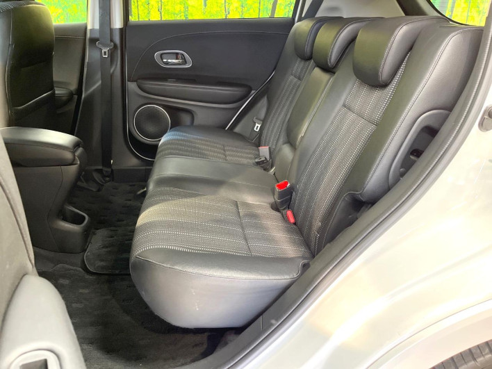 2017 Honda VEZEL DAA-RU3 (UW-6a223f65e72ad)[10]