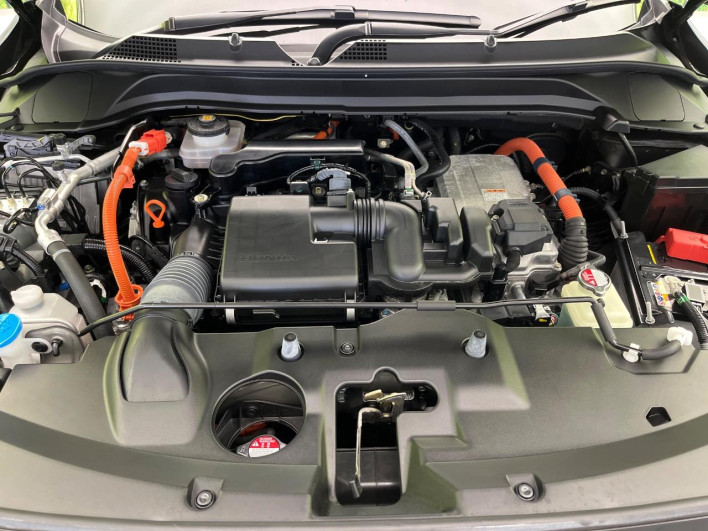 2024 Honda VEZEL 6AA-RV5 (UW-6a223f6f8e3b7)[4]