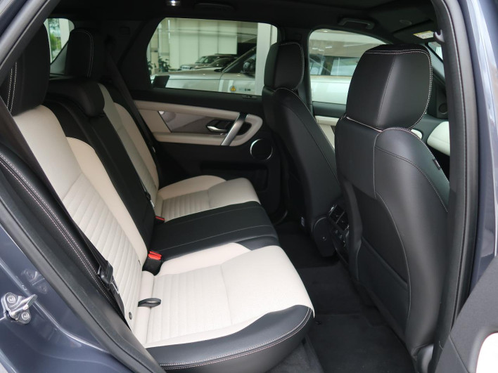 2024 Land Rover Discovery Sport 5BA-LC2XC (UW-6a223f795d582)[28]