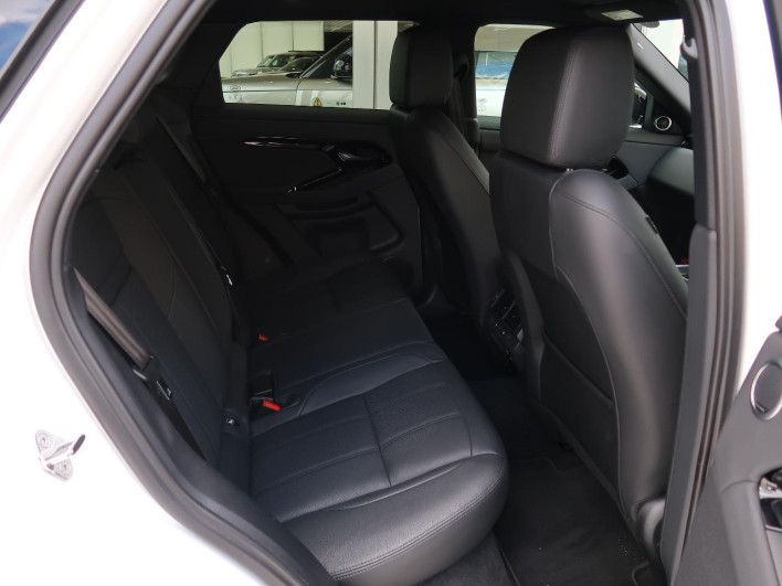 2024 Land Rover Range Rover Evoque 3CA-LZ2NB (UW-6a223f7b82a22)[27]