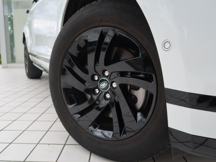 2024 Land Rover Range Rover Evoque 3CA-LZ2NB (UW-6a223f7b82a22)[4]