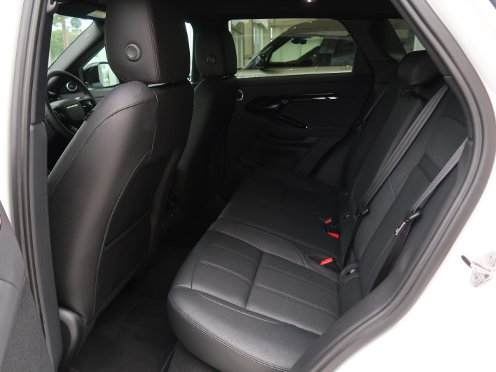 2024 Land Rover Range Rover Evoque 3CA-LZ2NB (UW-6a223f7b82a22)[14]