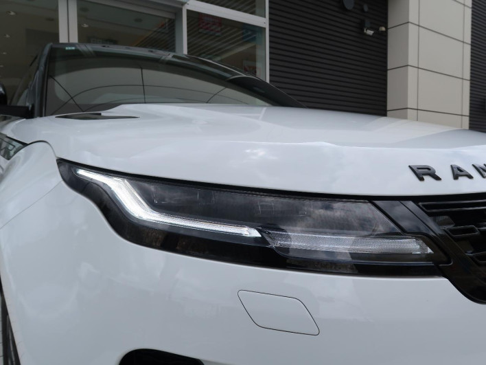 2024 Land Rover Range Rover Evoque 3CA-LZ2NB (UW-6a223f7b82a22)[10]
