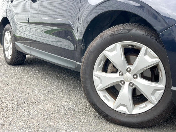2013 Subaru Forester DBA-SJ5 (UW-6a223f7c4cc31)[8]