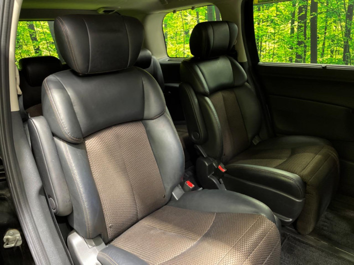 2012 Nissan Elgrand DBA-TE52 (UW-6a223f8559a76)[15]