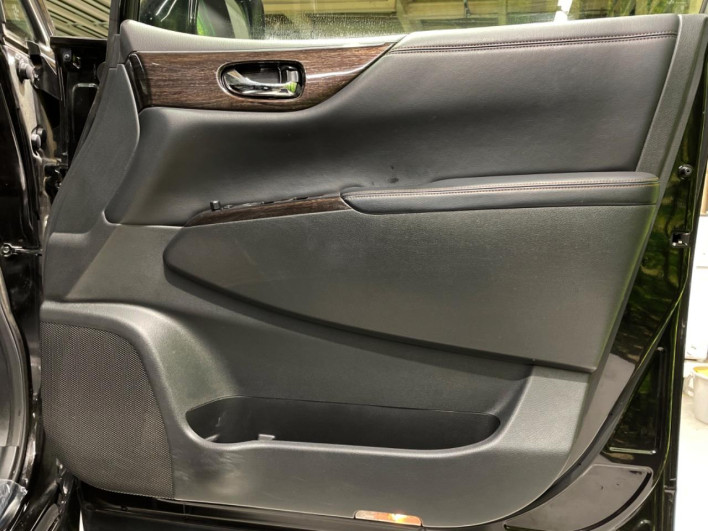 2012 Nissan Elgrand DBA-TE52 (UW-6a223f8559a76)[19]