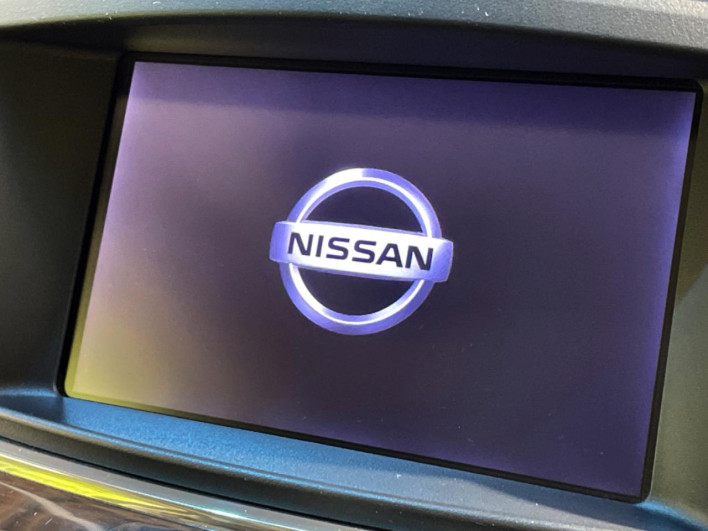 2012 Nissan Elgrand DBA-TE52 (UW-6a223f8559a76)[21]