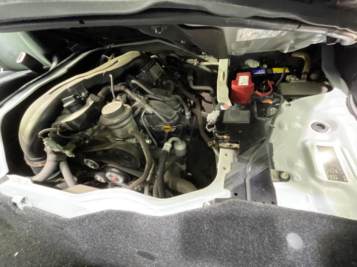 2020 Toyota Hiace Van 3BF-TRH216K (UW-6a223f86aa10e)[5]