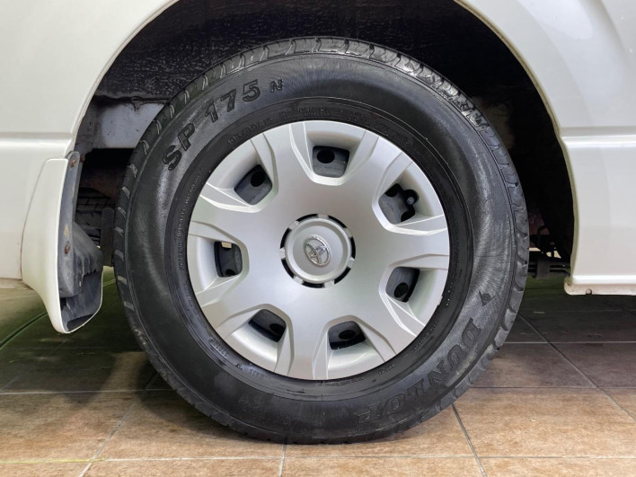 2020 Toyota Hiace Van 3BF-TRH216K (UW-6a223f86aa10e)[28]