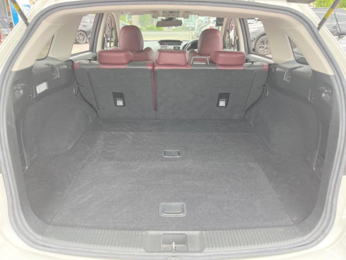 2016 Subaru Levorg DBA-VMG (UW-6a223f9415393)[23]