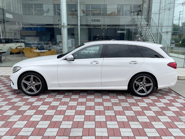 2017 Mercedes Benz C CLASS STATION WAGON DBA-205240C (UW-6a223f9eaba90)[12]