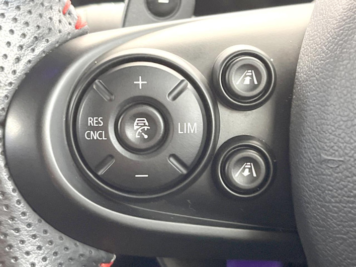 2017 Rover Mini LDA-YT20 (UW-6a223fa3e4cb1)[25]