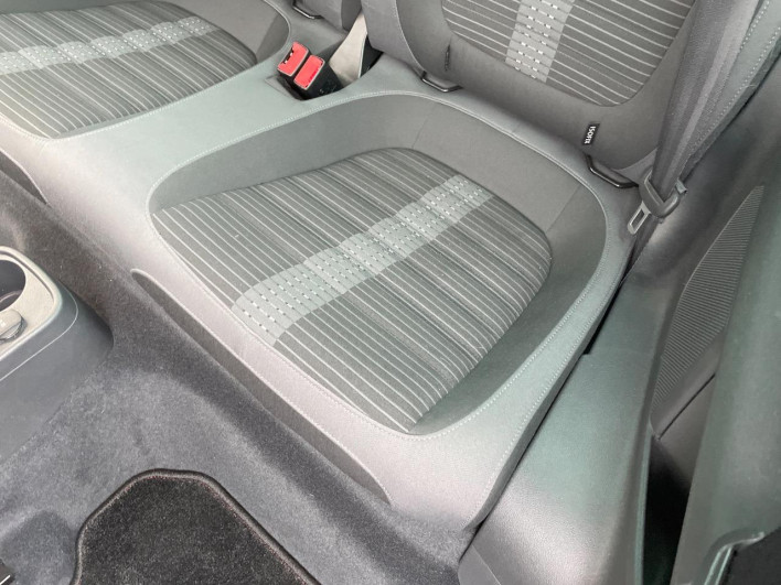 2014 Volkswagen The Beetle ABA-16CPL (UW-6a223fa54587f)[10]
