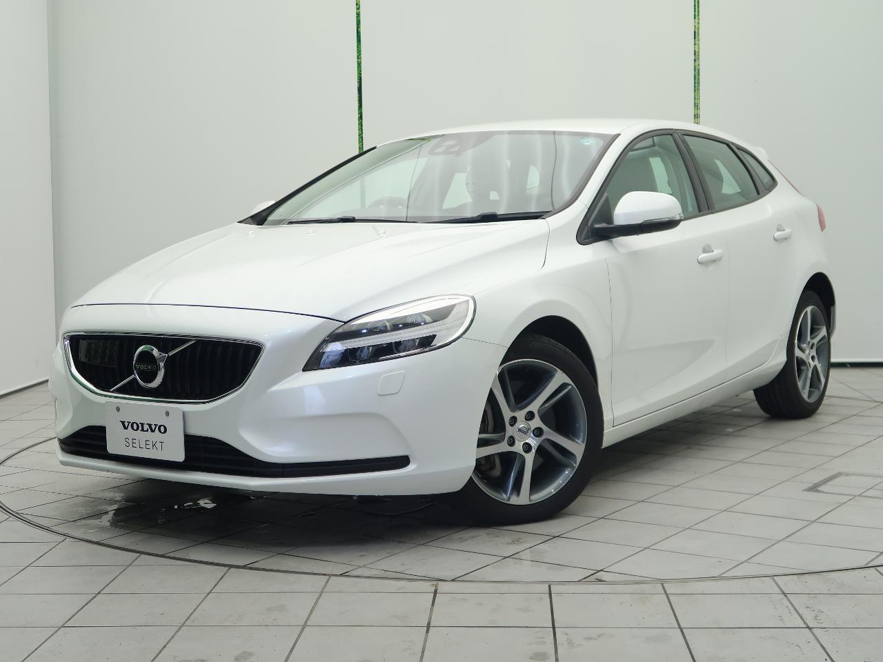 2019 Volvo V40 LDA-MD4204T