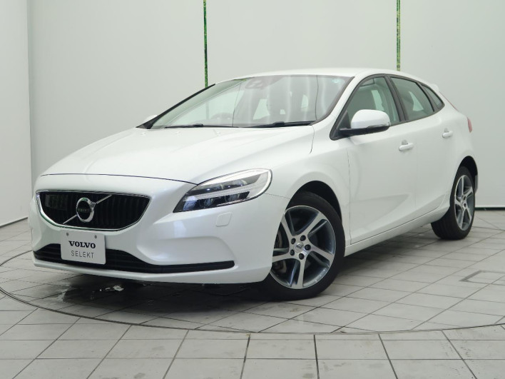2019 Volvo V40 LDA-MD4204T (UW-6a223fa86bb46)[0]