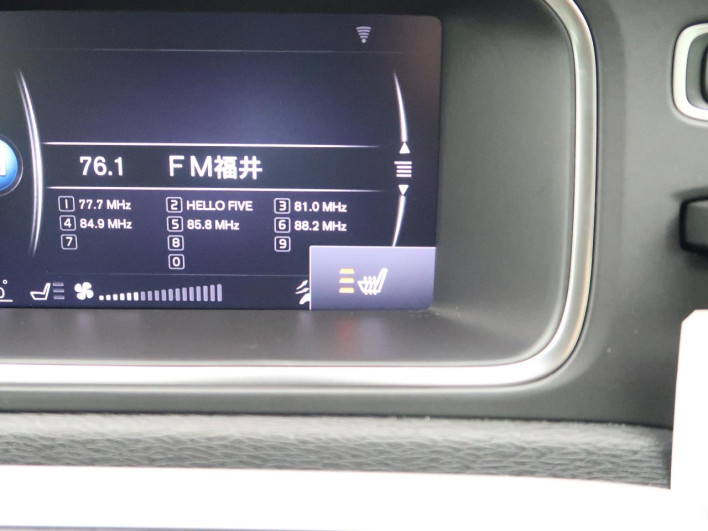 2019 Volvo V40 LDA-MD4204T (UW-6a223fa86bb46)[25]