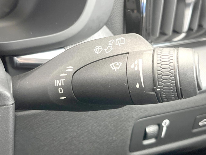 2018 Volvo XC60 LDA-UD4204TXC (UW-6a223faa5a21f)[21]
