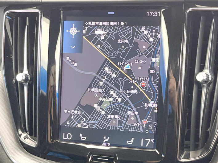 2018 Volvo XC60 LDA-UD4204TXC (UW-6a223faa5a21f)[4]