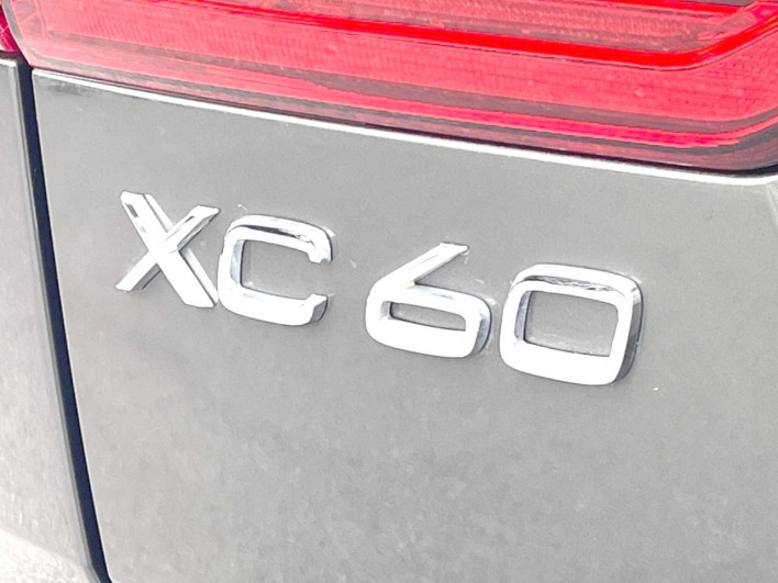 2021 Volvo XC60 5LA-UB420XCPA (UW-6a223faa9a80e)[11]