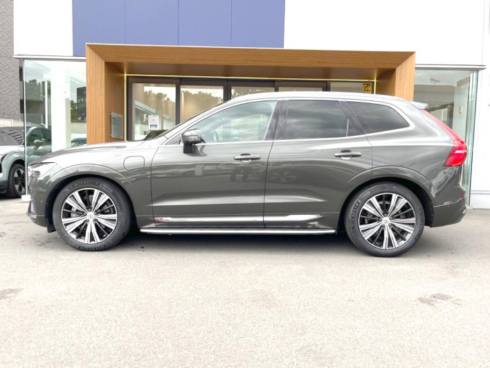 2021 Volvo XC60 5LA-UB420XCPA (UW-6a223faa9a80e)[7]