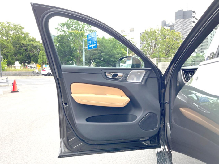 2021 Volvo XC60 5LA-UB420XCPA (UW-6a223faa9a80e)[20]