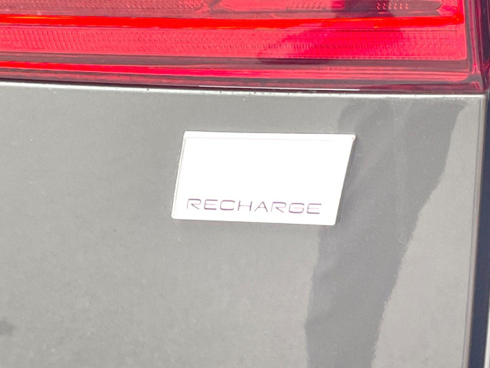 2021 Volvo XC60 5LA-UB420XCPA (UW-6a223faa9a80e)[10]