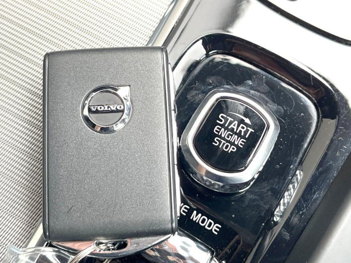 2021 Volvo V60 5AA-ZB420TM (UW-6a223fae2407e)[9]