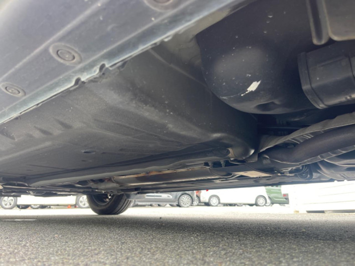 2012 Nissan Cube DBA-Z12 (UW-6a223faf17636)[15]