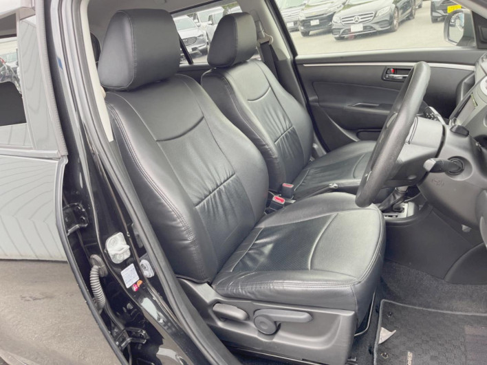2013 Suzuki Swift DBA-ZC72S (UW-6a223fb245a11)[24]