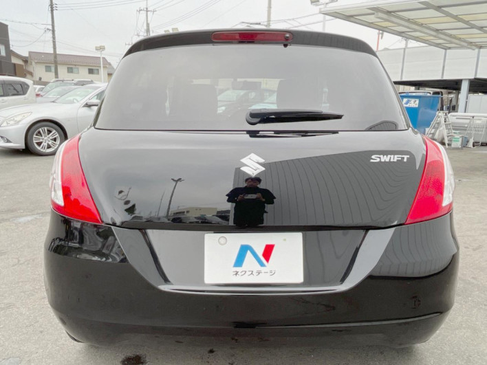 2013 Suzuki Swift DBA-ZC72S (UW-6a223fb245a11)[11]