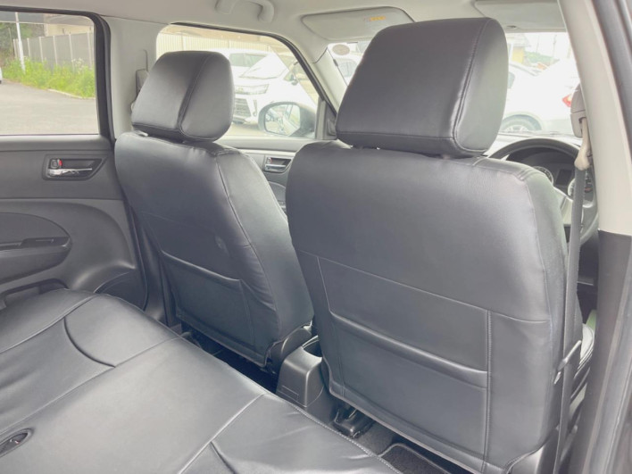 2013 Suzuki Swift DBA-ZC72S (UW-6a223fb245a11)[21]