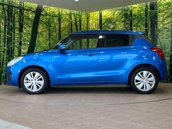 2017 Suzuki Swift DBA-ZC83S (UW-6a223fb3557c2)[14]