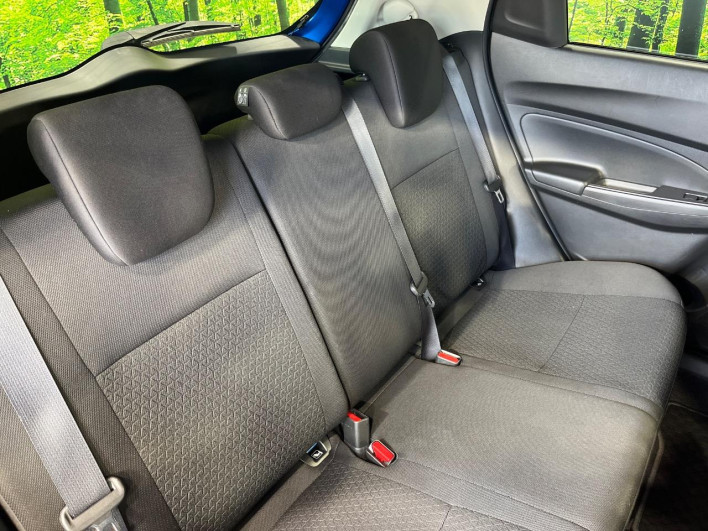 2017 Suzuki Swift DBA-ZC83S (UW-6a223fb3557c2)[23]